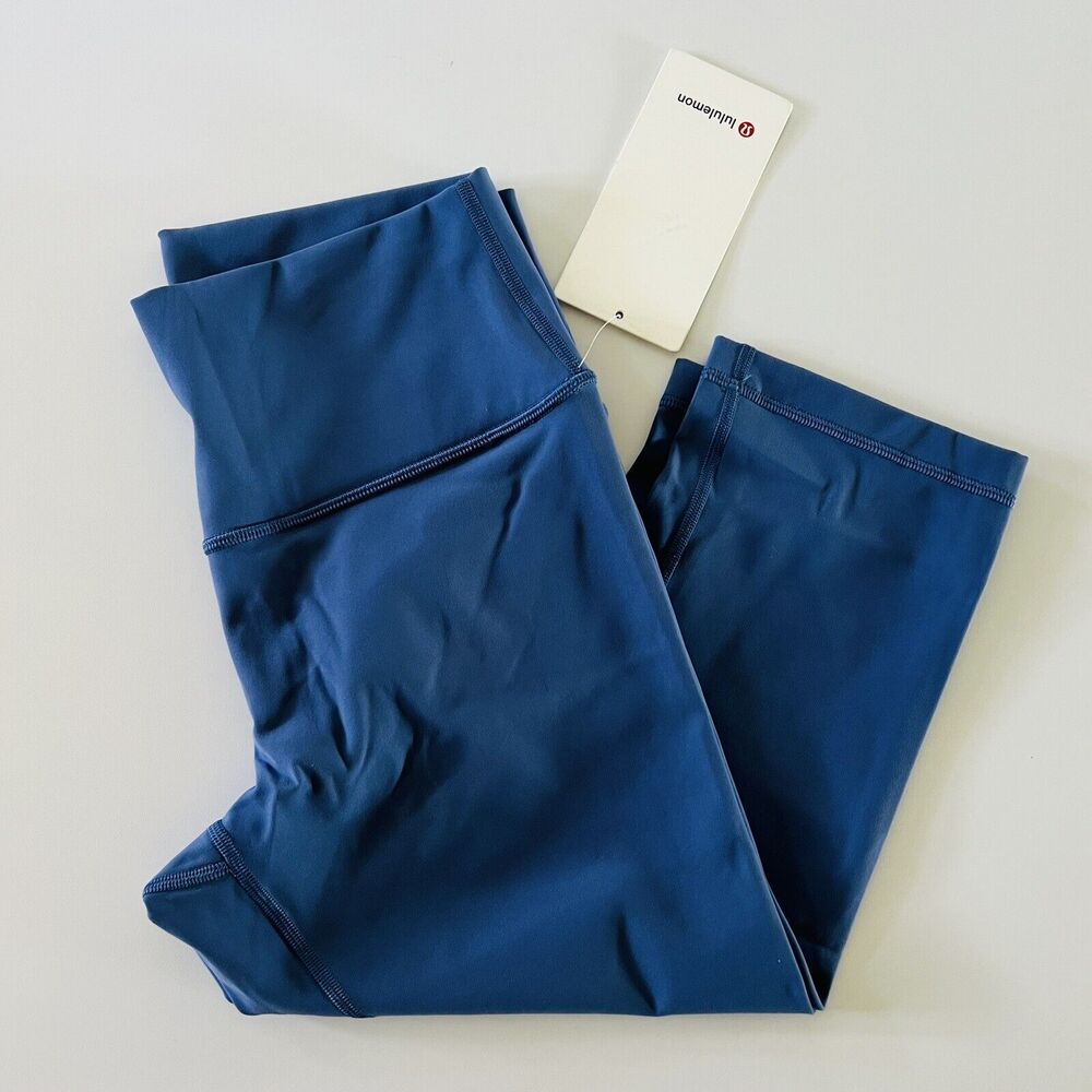 LULULEMON ATHLETICA Brilliant Blue Wunder Under HR 1/2 Tight Leggings - US 8